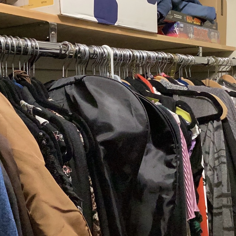 Closet Clearout share-show flyer with Dee